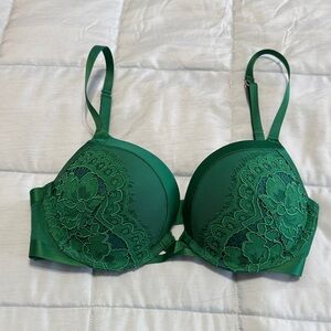 Victoria's Secret Green Lace Bra 34C